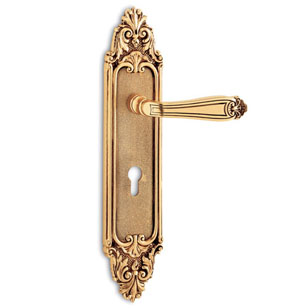 LATITUDE - Wooden Cabinet Handle - 160mm- Walnut clear lacquered