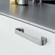 HANGER Cabinet Handle - 128mm - Bright 