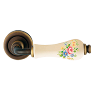 Dalia Door Handles on rose - Pink rose 