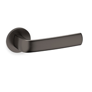 DIVA Door Handle With Yale Key Hole - B