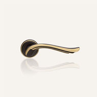 Aria Door Mortise Handle On Rose - Bron