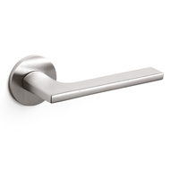 LOTUS Door Handle With Yale Key Hole - 