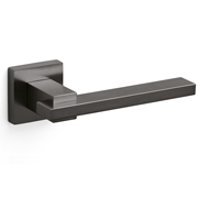 MINERVA Door Handle With Yale Key Hole 