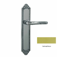 Door lever handle set on plate with yal
