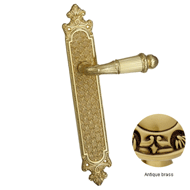 Door lever handle set on plate with key