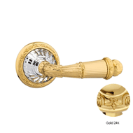 Door lever handle set on rose with Swar