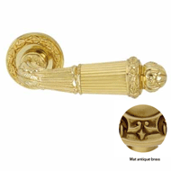 Door lever handles set on roses - Mat A