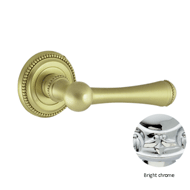 Door lever handles set on roses - Brigh