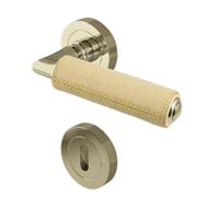 KIKKA Cuoio Door Lever Handle - camel/p