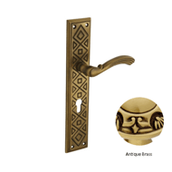 Door lever handle set on plate with yal
